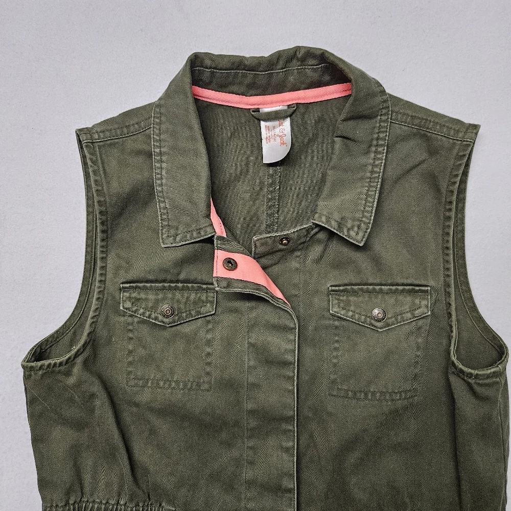 Cat & Jack Vest Snaps Pockets Green Pink Sz 14 16